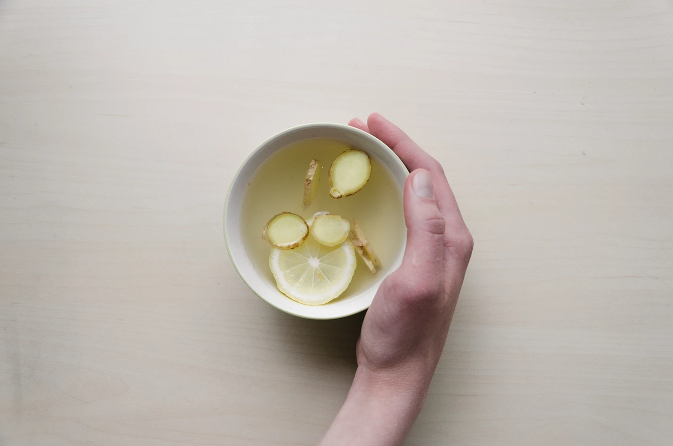 Thai Ginger Tea in wooden background